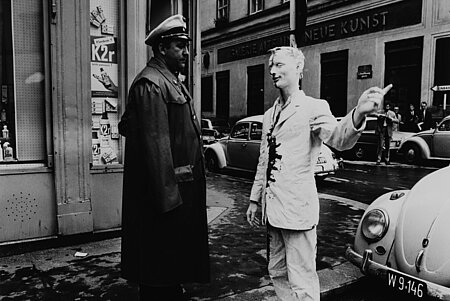 Günter Brus, "Wiener Spaziergang", 1965 / 1989,