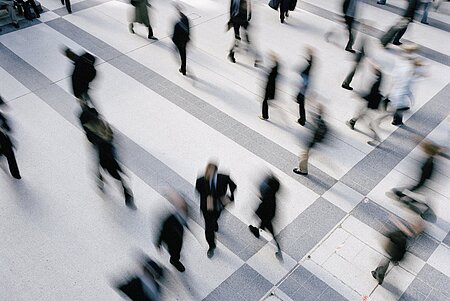 Ausstellung "ZeitZeitZeit... Vom schnellen Leben und der Kunst des Verweilens", Volkskundemuseum UMJ 2012